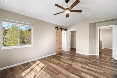 63063 Angler Ave, Bend, OR 97703 - Photo 16