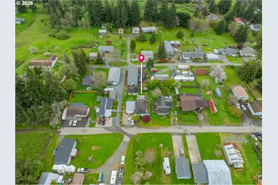 1874 Willow St, Myrtle Point, OR 97458 - Photo 2