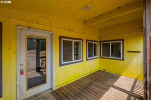 26221 Old Holley Rd, Sweet Home, OR 97386 - Photo 8
