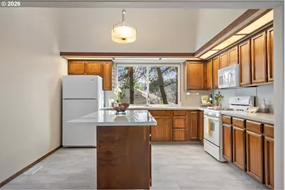 2398 SW Tegart Ave, Gresham, OR 97080 - Photo 18