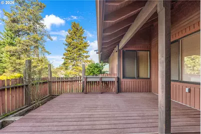 2398 SW Tegart Ave, Gresham, OR 97080 - Photo 4