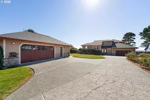 98686 Fox Dr, Brookings, OR 97415 - Photo 44