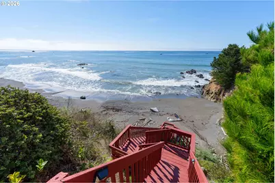 98686 Fox Dr, Brookings, OR 97415 - Photo 4