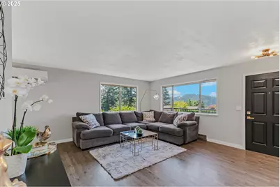 14021 SE Lucille St, Happy Valley, OR 97086 - Photo 6