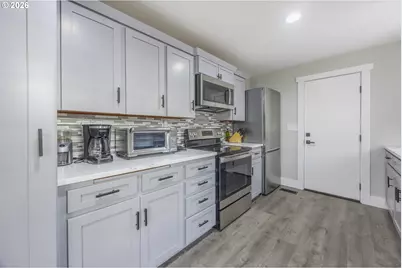 1631 NW 33rd St, Lincoln City, OR 97367 - Photo 20