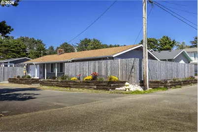 1631 NW 33rd St, Lincoln City, OR 97367 - Photo 38