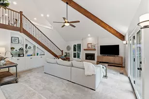 625 Victoria Pl, West Linn, OR 97068 - Photo 16