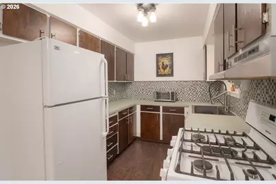 3902 S Myrtle Rd, Myrtle Creek, OR 97457 - Photo 10