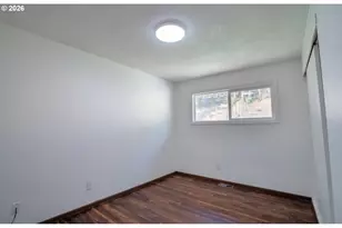 3902 S Myrtle Rd, Myrtle Creek, OR 97457 - Photo 24