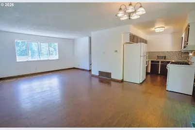 3902 S Myrtle Rd, Myrtle Creek, OR 97457 - Photo 8