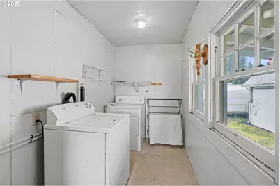 214 W Pe Ell Ave, Pe Ell, WA 98572 - Photo 22