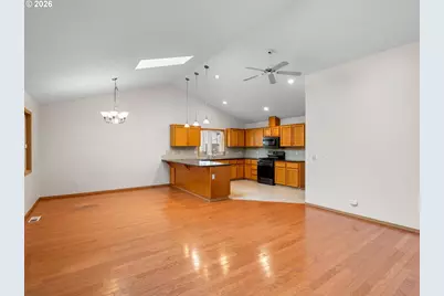 237 NE Wilcox St, Hillsboro, OR 97124 - Photo 14