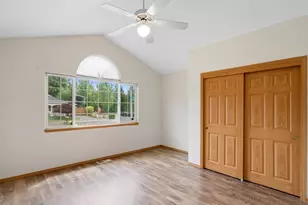 237 NE Wilcox St, Hillsboro, OR 97124 - Photo 30