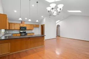 237 NE Wilcox St, Hillsboro, OR 97124 - Photo 12