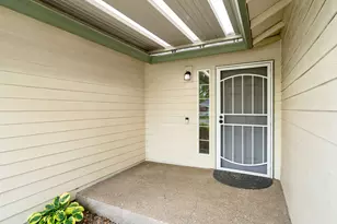 237 NE Wilcox St, Hillsboro, OR 97124 - Photo 4