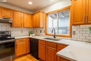 7870 SE Springwater Dr, Portland, OR 97206 - Photo 20