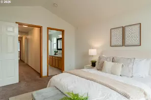 7870 SE Springwater Dr, Portland, OR 97206 - Photo 26