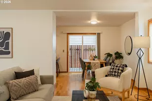 7870 SE Springwater Dr, Portland, OR 97206 - Photo 12