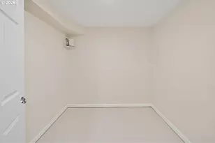 4575 SW Dogwood Ln, Portland, OR 97225 - Photo 26