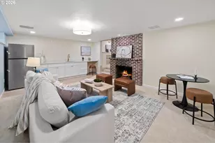 4575 SW Dogwood Ln, Portland, OR 97225 - Photo 20