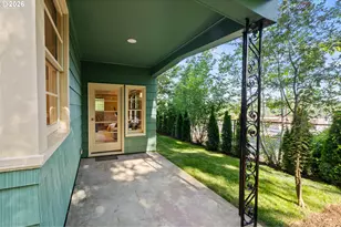 4575 SW Dogwood Ln, Portland, OR 97225 - Photo 32