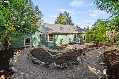 4575 SW Dogwood Ln, Portland, OR 97225 - Photo 34