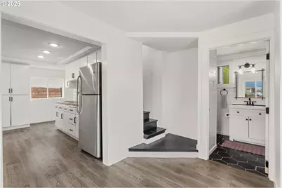 406 E Jones St, Yacolt, WA 98675 - Photo 16