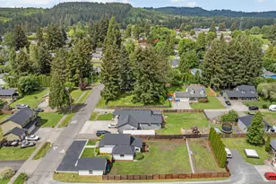 406 E Jones St, Yacolt, WA 98675 - Photo 42