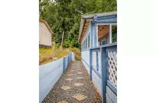 1050 N Cedar Point Rd, Coquille, OR 97423 - Photo 6