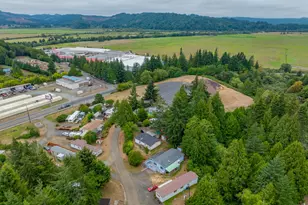 1050 N Cedar Point Rd, Coquille, OR 97423 - Photo 10