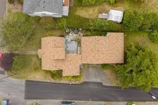 1549 NW Grove St NW, Newport, OR 97365 - Photo 10