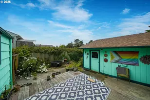 1549 NW Grove St NW, Newport, OR 97365 - Photo 10