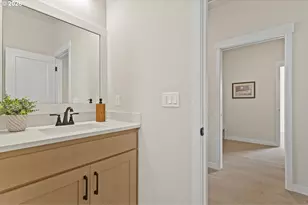 826 Misty Ln, Forest Grove, OR 97116 - Photo 18