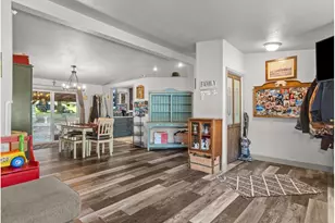 147 Carlon Loop Rd, Longview, WA 98632 - Photo 10