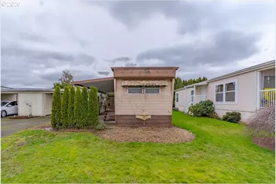 5422 Portland Rd NE #10, Salem, OR 97305 - Photo 1