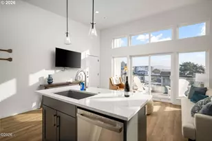 920 SW 48th St, Lincoln City, OR 97367 - Photo 18