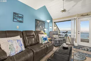 1000 SE Bay Blvd, Newport, OR 97365 - Photo 18