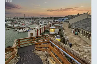 1000 SE Bay Blvd #140, Newport, OR 97365 - Photo 36