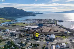 807 Garibaldi Ave, Garibaldi, OR 97118 - Photo 28