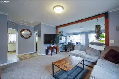 807 Garibaldi Ave, Garibaldi, OR 97118 - Photo 8