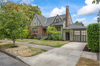 3042 NE 30th Ave, Portland, OR 97212 - Photo 2