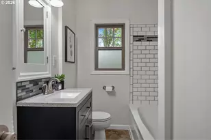 3042 NE 30th Ave, Portland, OR 97212 - Photo 24