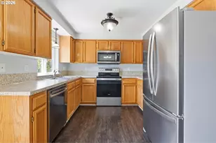 5201 9th Ct SE, Salem, OR 97306 - Photo 14