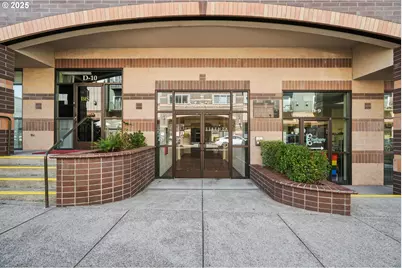 15320 NW Central Dr #317, Portland, OR 97229 - Photo 2