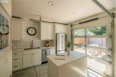 5614 NE Simpson St, Portland, OR 97218 - Photo 26