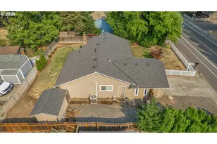 466 SW 13th Ave, Canby, OR 97013 - Photo 34