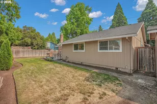 466 SW 13th Ave, Canby, OR 97013 - Photo 32