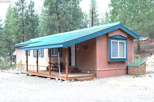553 N Badger St, Sumpter, OR 97877 - Photo 2