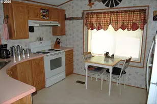 553 N Badger St, Sumpter, OR 97877 - Photo 10