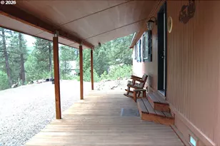 553 N Badger St, Sumpter, OR 97877 - Photo 32